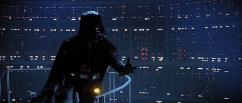 Güç kazanan herkes, onu kaybetmekten korkar.