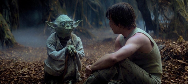 - Ben büyük bir savaşçı bekliyordum. + Büyük bir savaşçı?.. Savaş kimseyi yüceltmez.