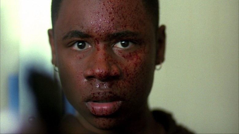 Hayat sürekli kızgın yaşanmayacak kadar kısa.