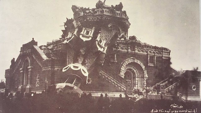 Ayastefanos 14 Kasım 1914'te yıkılmasına ilişkin çekilmiş kısa yapım, ilk film unvanına sahiptir.