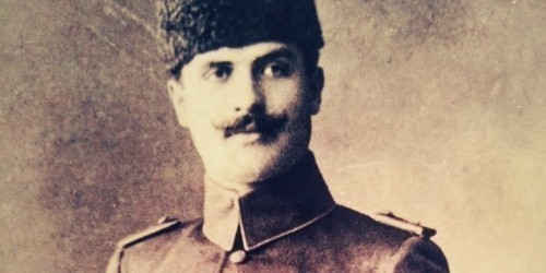 Fuat Uzkınay ilk Osmanlı Sinemacısı olarak nitelendirilmektedir.