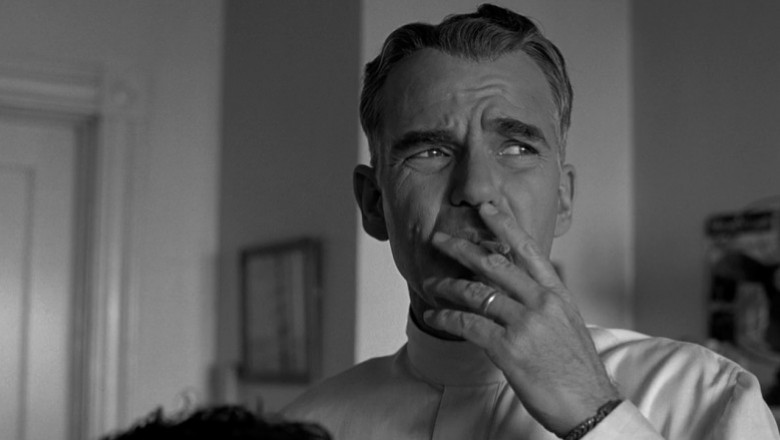 The Man Who Wasn't There (Orada Olmayan Adam)-2001