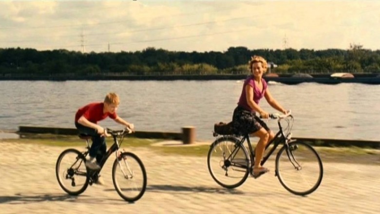 Bisikletli &Ccedil;ocuk (Le Gamin Au Velo - The Kid With a Bike) - 2011 Film İncelemesi