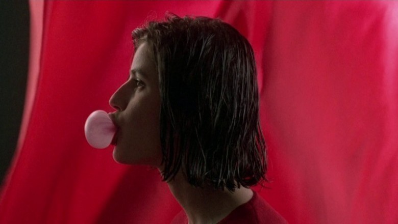 Üç Renk: Kırmızı (Trois Couleurs / Rouge) - 1995 Film İncelemesi