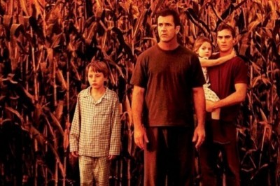 Signs / 2002 Film İncelemesi